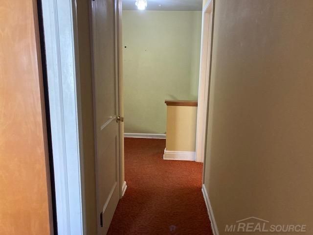 8641 Harding Street, Center Line, MI 48015