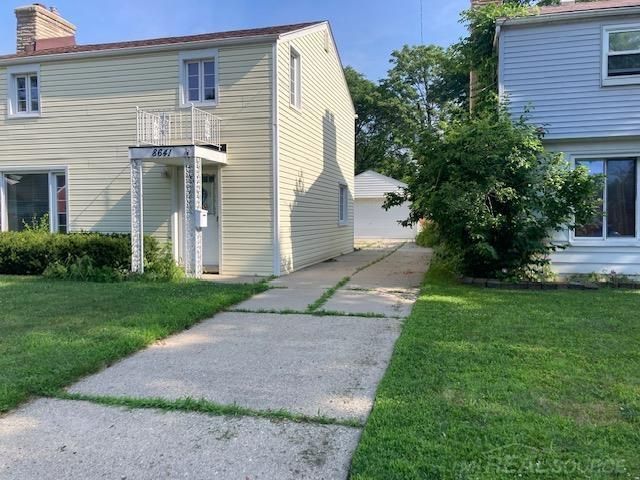 8641 Harding Street, Center Line, MI 48015