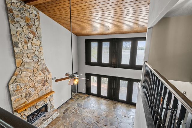 101 Woodland Pt, Estill Springs, TN 37330
