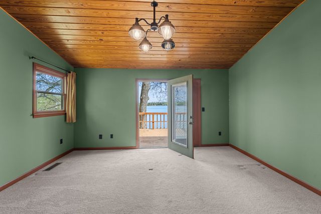 101 Woodland Pt, Estill Springs, TN 37330