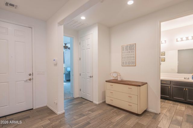 7914 W PUEBLO Avenue, Phoenix, AZ 85043