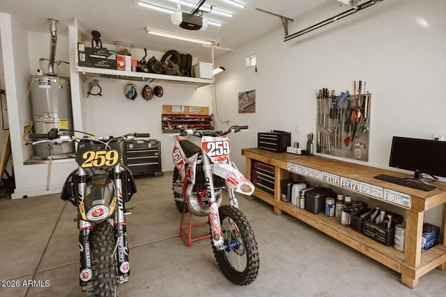 7914 W PUEBLO Avenue, Phoenix, AZ 85043