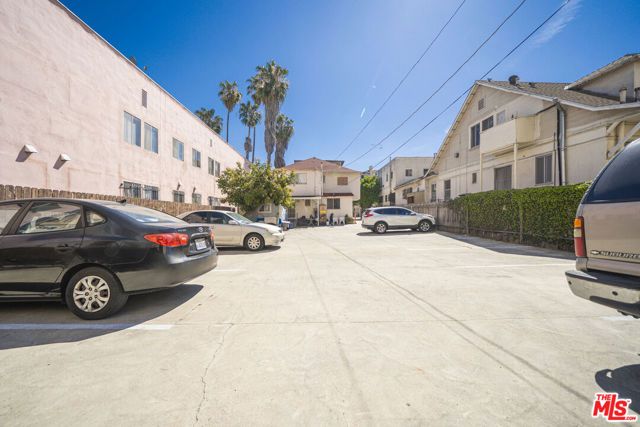 819 S Park View Street, Los Angeles, CA 90057