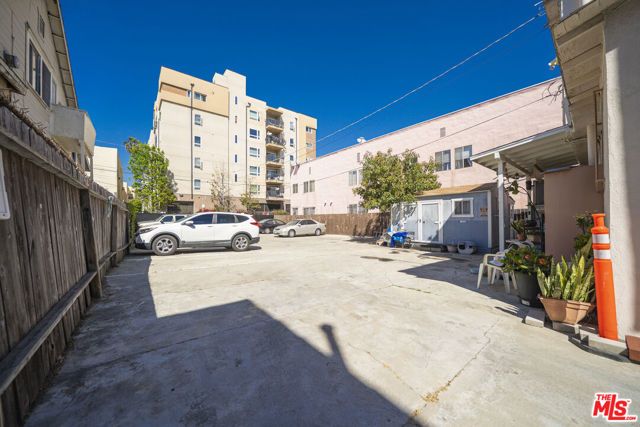 819 S Park View Street, Los Angeles, CA 90057