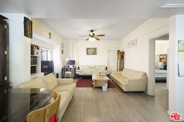 819 S Park View Street, Los Angeles, CA 90057