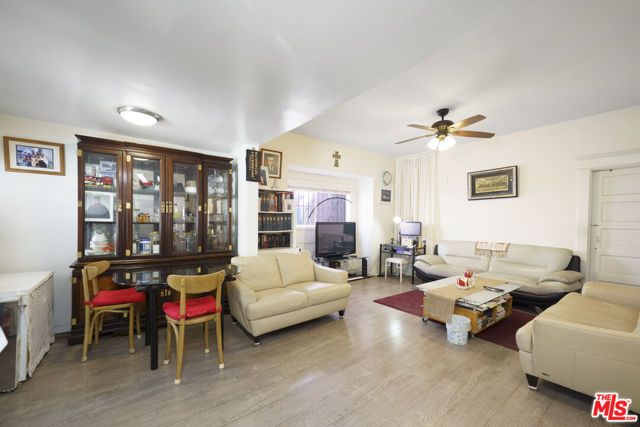 819 S Park View Street, Los Angeles, CA 90057