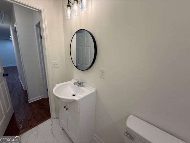 2996 Laguna Drive, Decatur, GA 30032