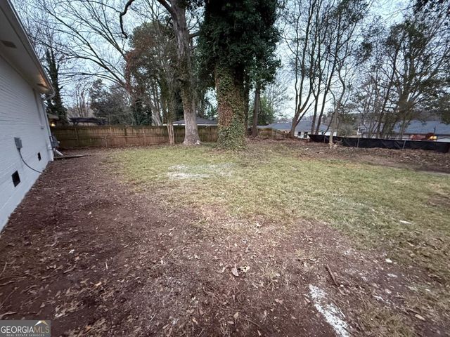 2996 Laguna Drive, Decatur, GA 30032