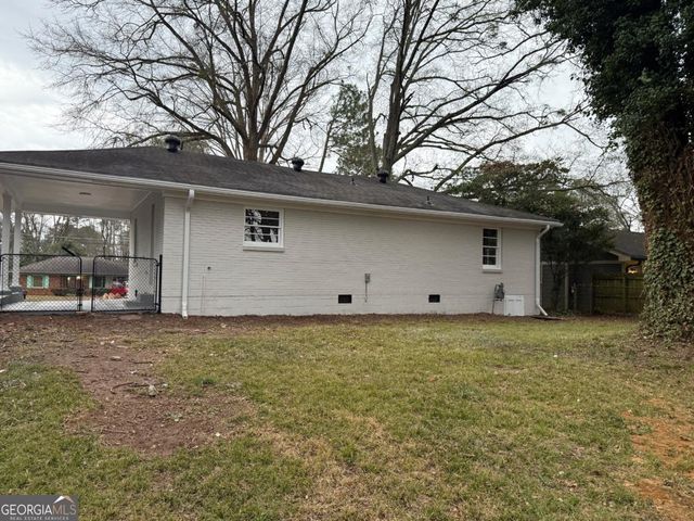 2996 Laguna Drive, Decatur, GA 30032