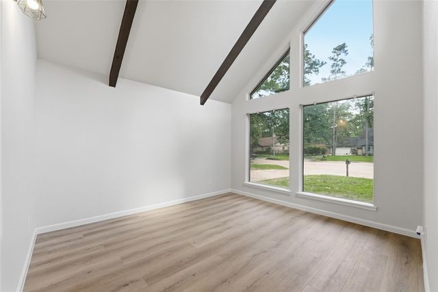 1907 Tangle Lake Drive, Kingwood, TX 77339