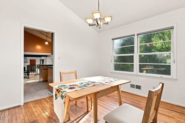 4904 Brookhurst Place, Raleigh, NC 27609