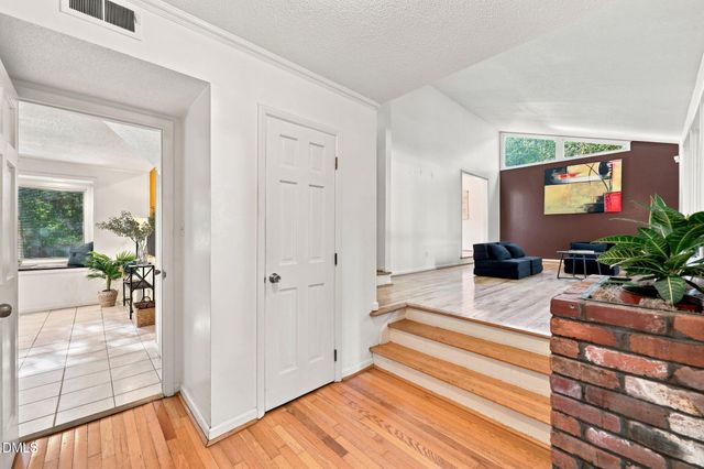 4904 Brookhurst Place, Raleigh, NC 27609
