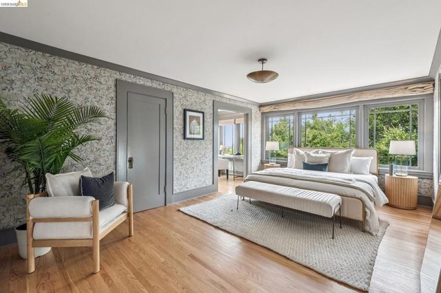 3943 Park Blvd, Oakland, CA 94602