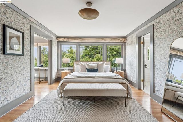 3943 Park Blvd, Oakland, CA 94602