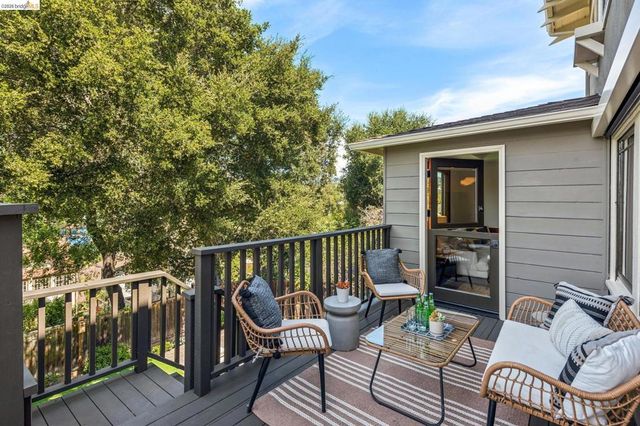 3943 Park Blvd, Oakland, CA 94602