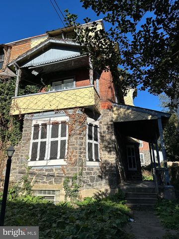 221 W APSLEY ST, Philadelphia, PA 19144