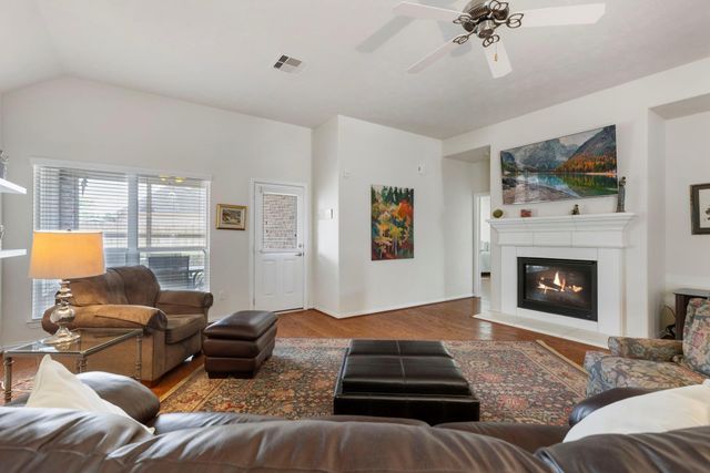 3214 Clover Trace Drive, Spring, TX 77386