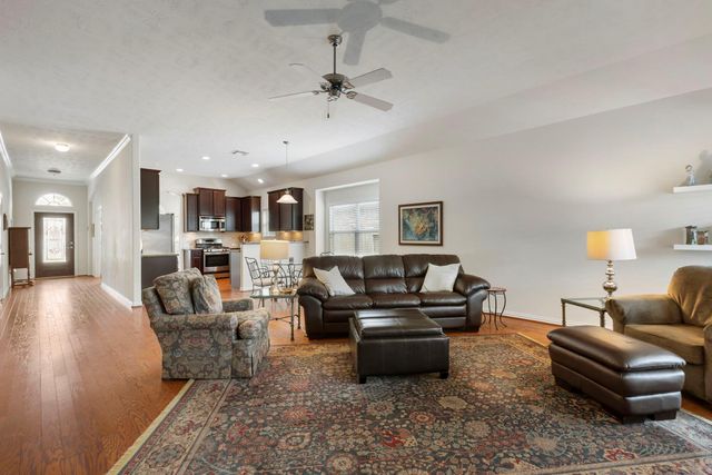 3214 Clover Trace Drive, Spring, TX 77386