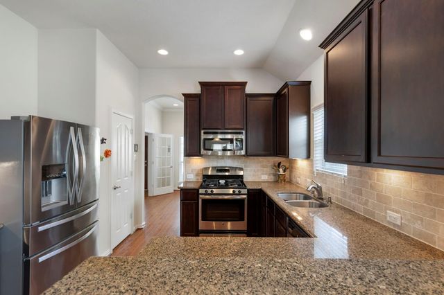 3214 Clover Trace Drive, Spring, TX 77386