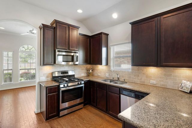 3214 Clover Trace Drive, Spring, TX 77386