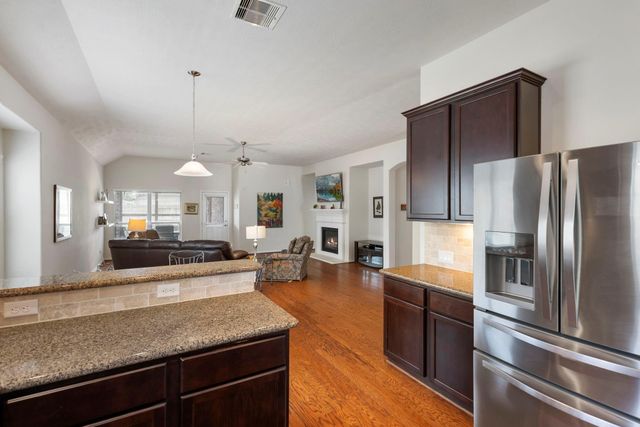 3214 Clover Trace Drive, Spring, TX 77386