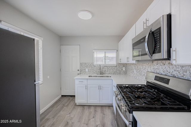 4208 N 17TH Street 3, Phoenix, AZ 85016