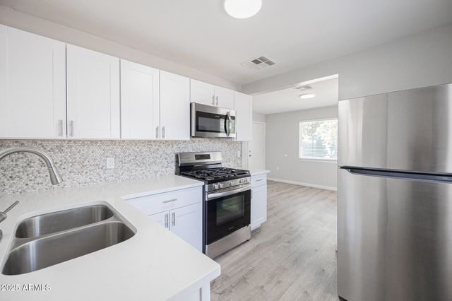 4208 N 17TH Street 3, Phoenix, AZ 85016