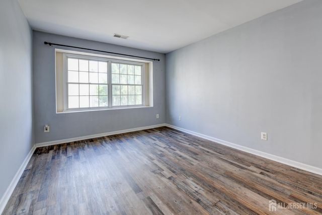 1121 Edpas Road, New Brunswick, NJ 08901