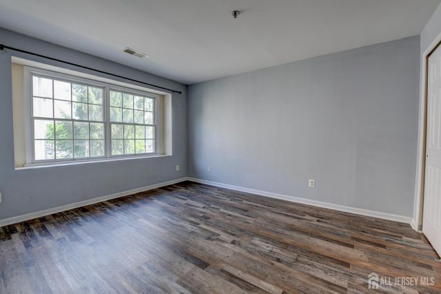 1121 Edpas Road, New Brunswick, NJ 08901