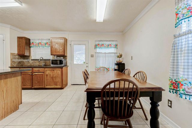 10422 Sutter Glen Lane, Houston, TX 77075