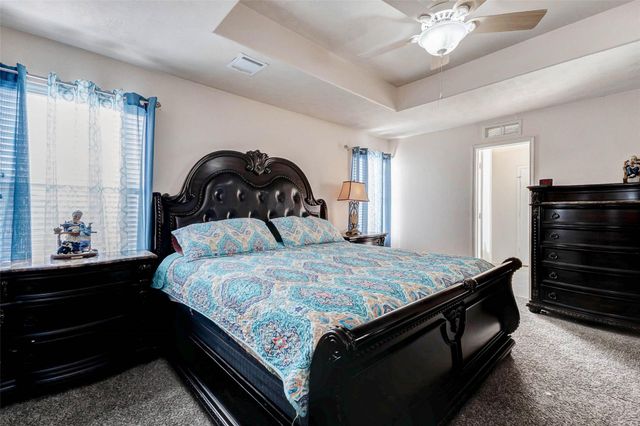 10422 Sutter Glen Lane, Houston, TX 77075