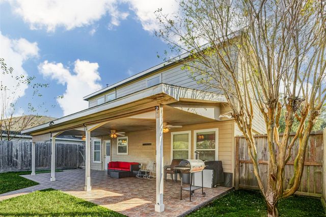 10422 Sutter Glen Lane, Houston, TX 77075