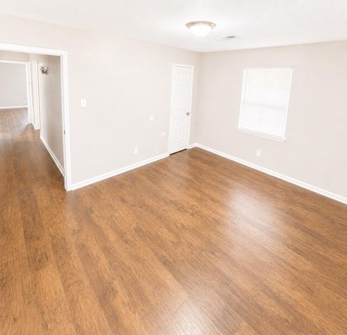 705 Evanston Street, Houston, TX 77015
