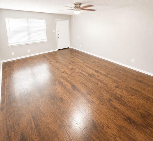 705 Evanston Street, Houston, TX 77015
