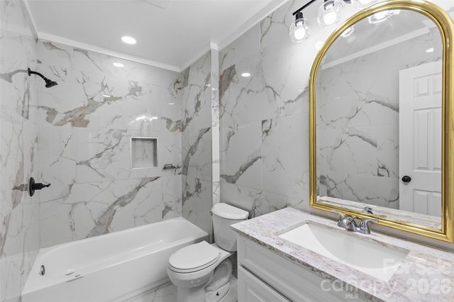 1542 Fieldcrest Circle, Rock Hill, SC 29732