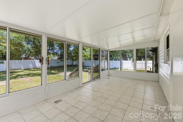 1542 Fieldcrest Circle, Rock Hill, SC 29732