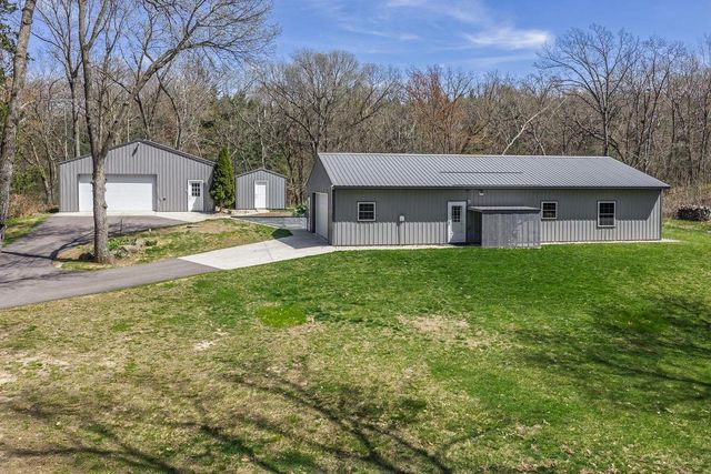 S3036 E Fox Hill Road, Baraboo, WI 53913