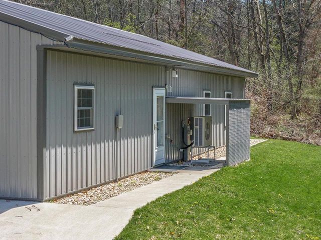 S3036 E Fox Hill Road, Baraboo, WI 53913