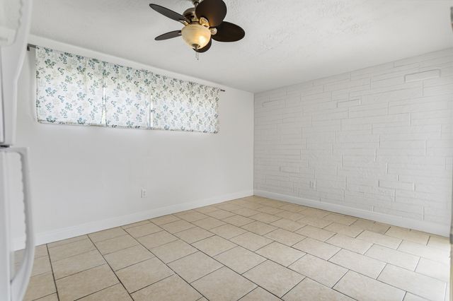 2000 NW 91ST Way, Sunrise, FL 33322