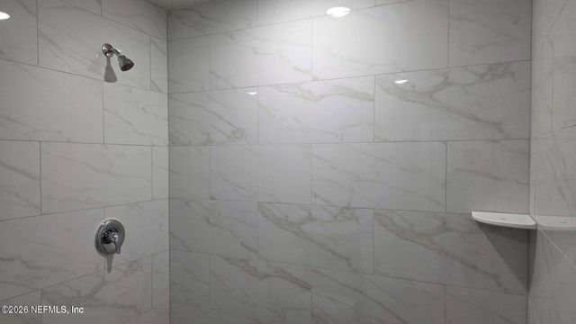 5906 DIAMOND Street, Jacksonville, FL 32208