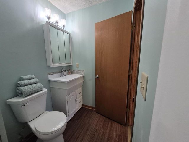 409 Kings Lynn Road, Stoughton, WI 53589