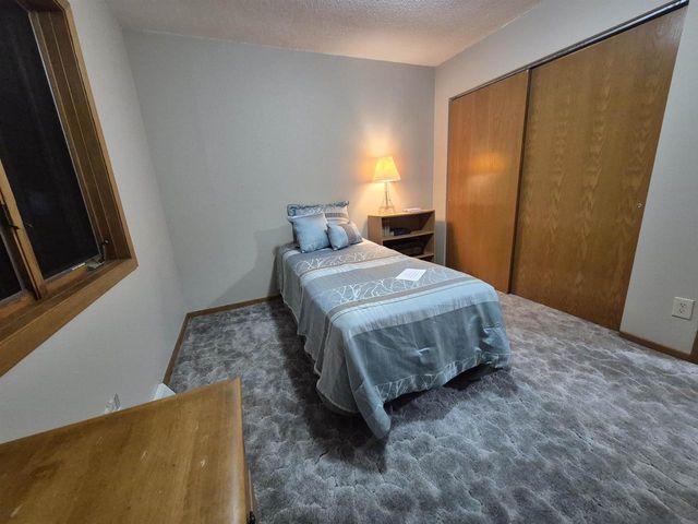 409 Kings Lynn Road, Stoughton, WI 53589