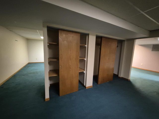 409 Kings Lynn Road, Stoughton, WI 53589