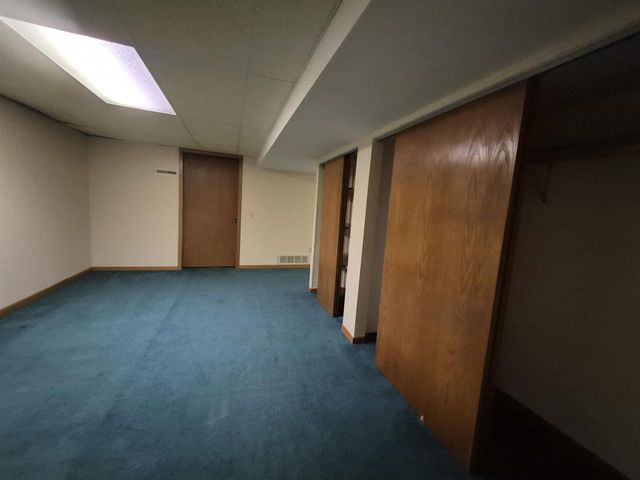 409 Kings Lynn Road, Stoughton, WI 53589