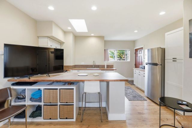 2275-77 Cameo Rd, Carlsbad, CA 92008