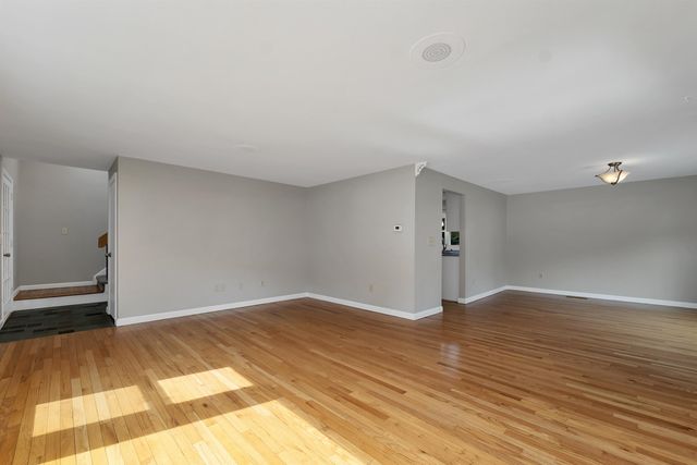 8 Fern Court, Milford, NH 03055