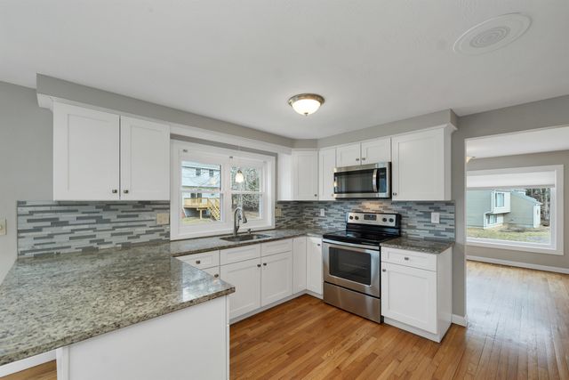 8 Fern Court, Milford, NH 03055