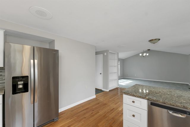 8 Fern Court, Milford, NH 03055