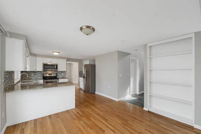 8 Fern Court, Milford, NH 03055