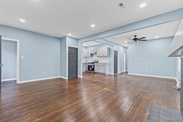 3450 Edison Street, Detroit, MI 48206